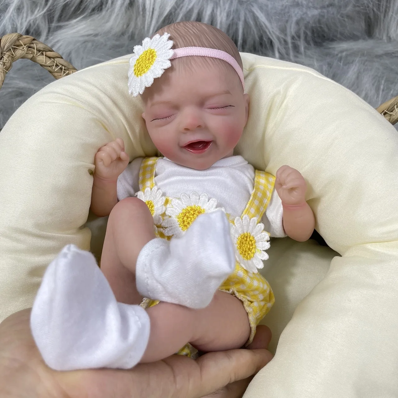 Mini 30CM Bebe Reborn Baby Dolls Salia Cute Palm Doll Soft Cloth Body 3D Skin Visible - Reborn Doll World